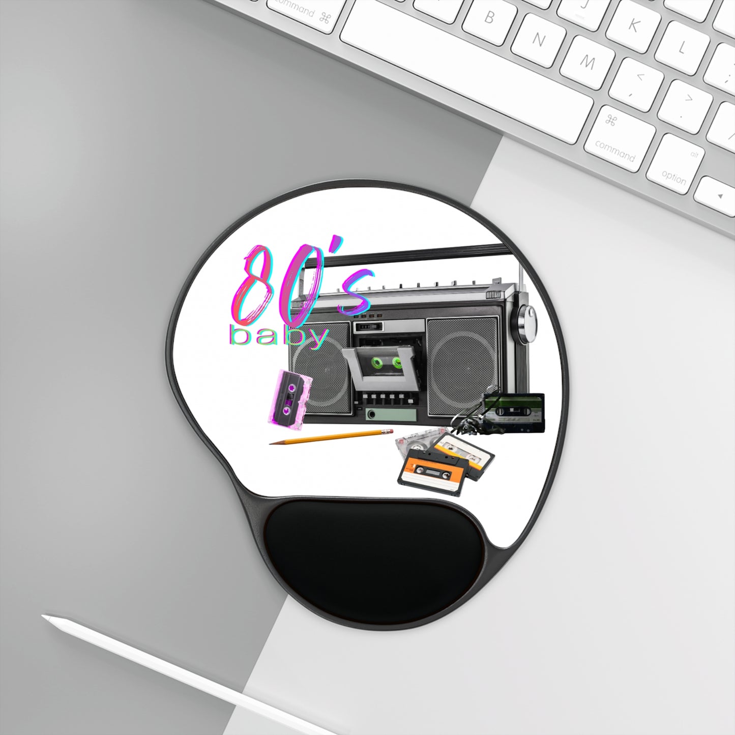 Ergonomic Mouse Pad with Wrist Rest – 80's Baby Retro