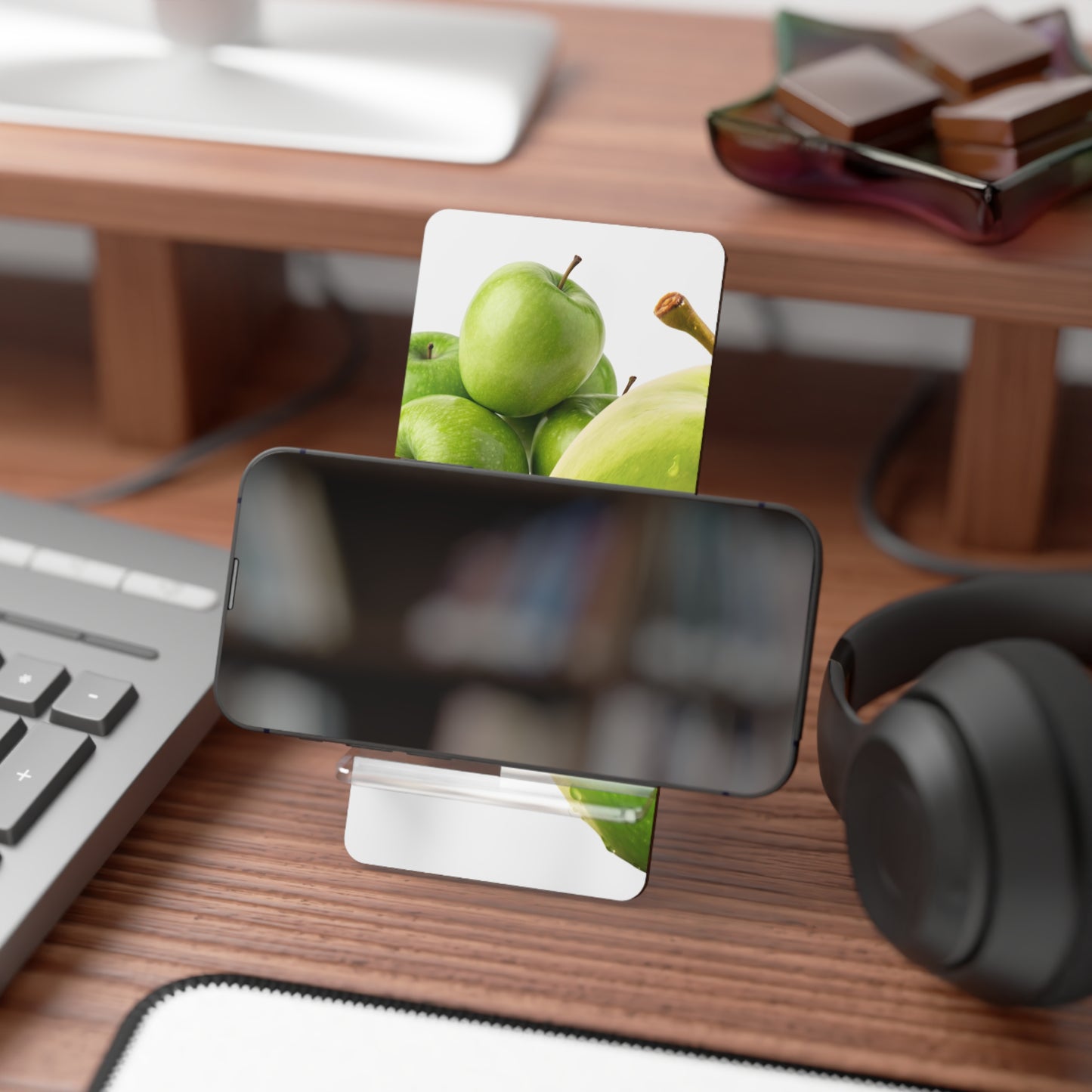 Phone Stand – Apple Focus