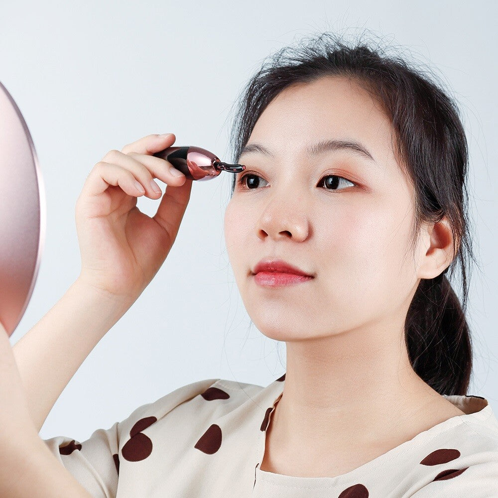 Mini Electric Heated Eyelash Curler Long Lasting Quick Heating Eyelash Brush
