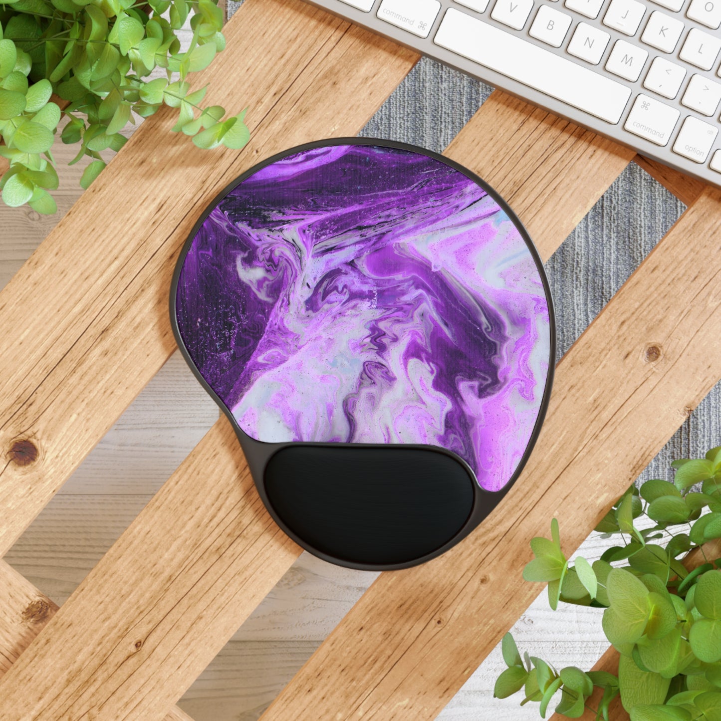 Mouse Pad with Wrist Rest – Midnight Amethyst