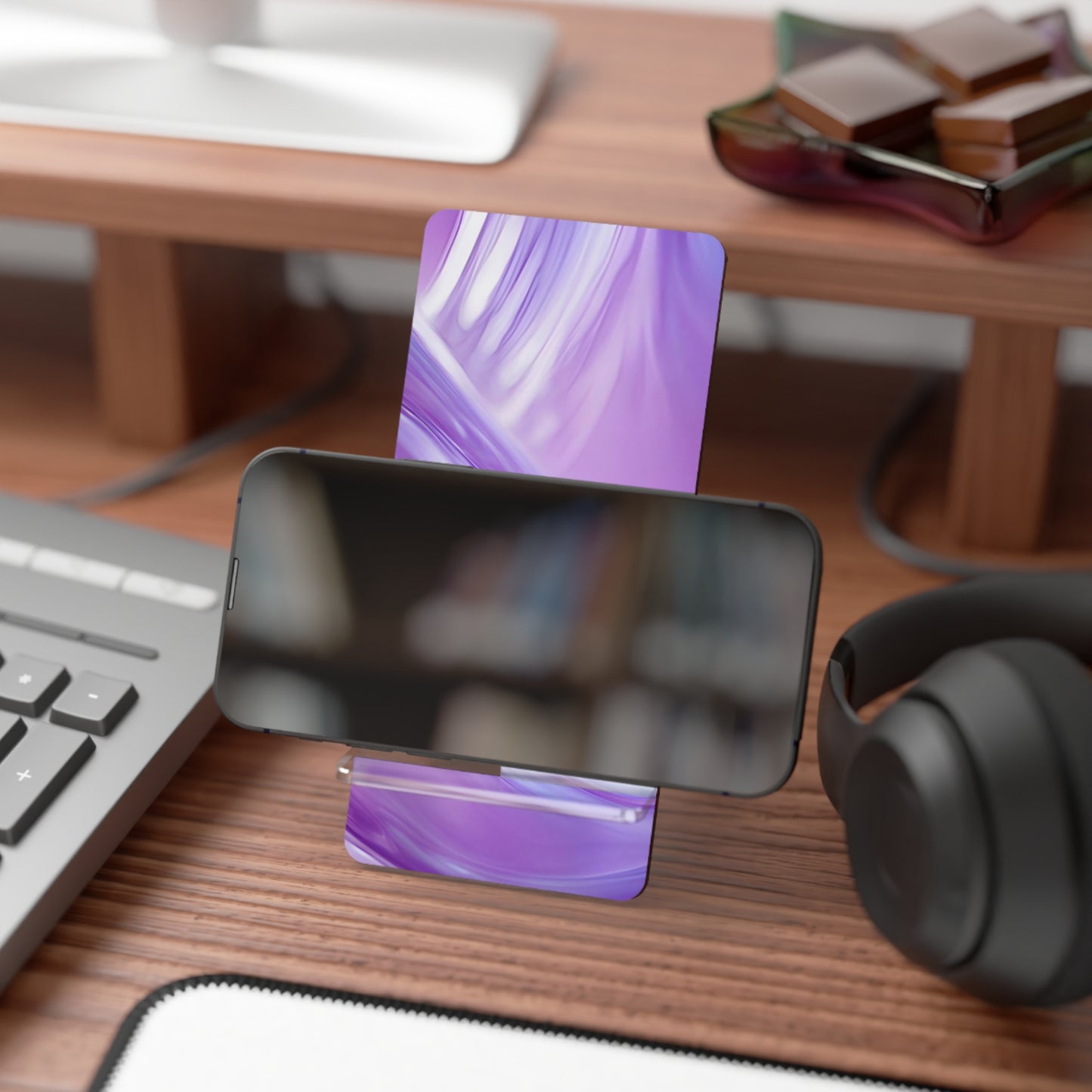 Phone Stand – Lavender Wave