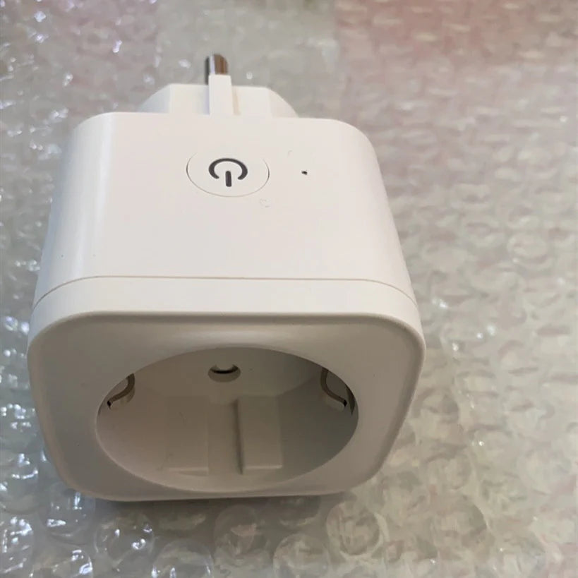 Smart Home Wireless Outlet for Remote Management