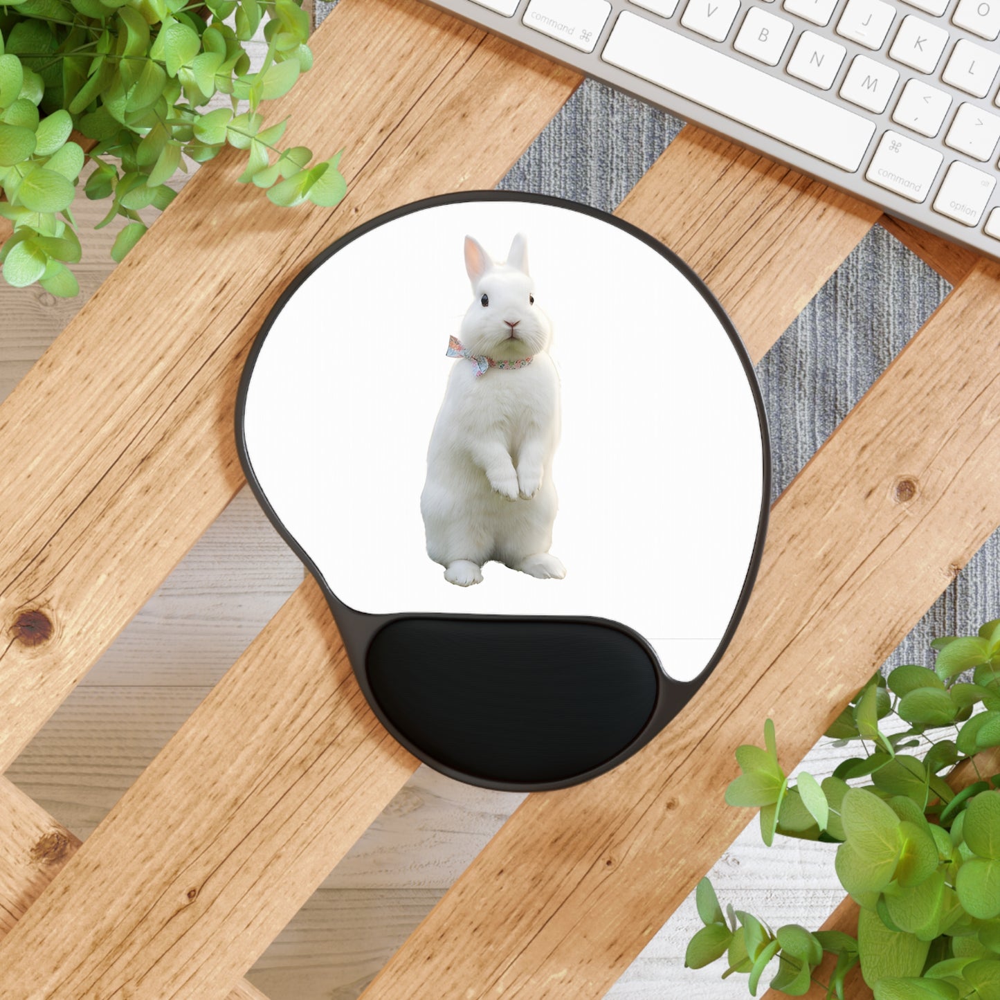 Ergonomic Mouse Pad – Pastel Pop Bunny
