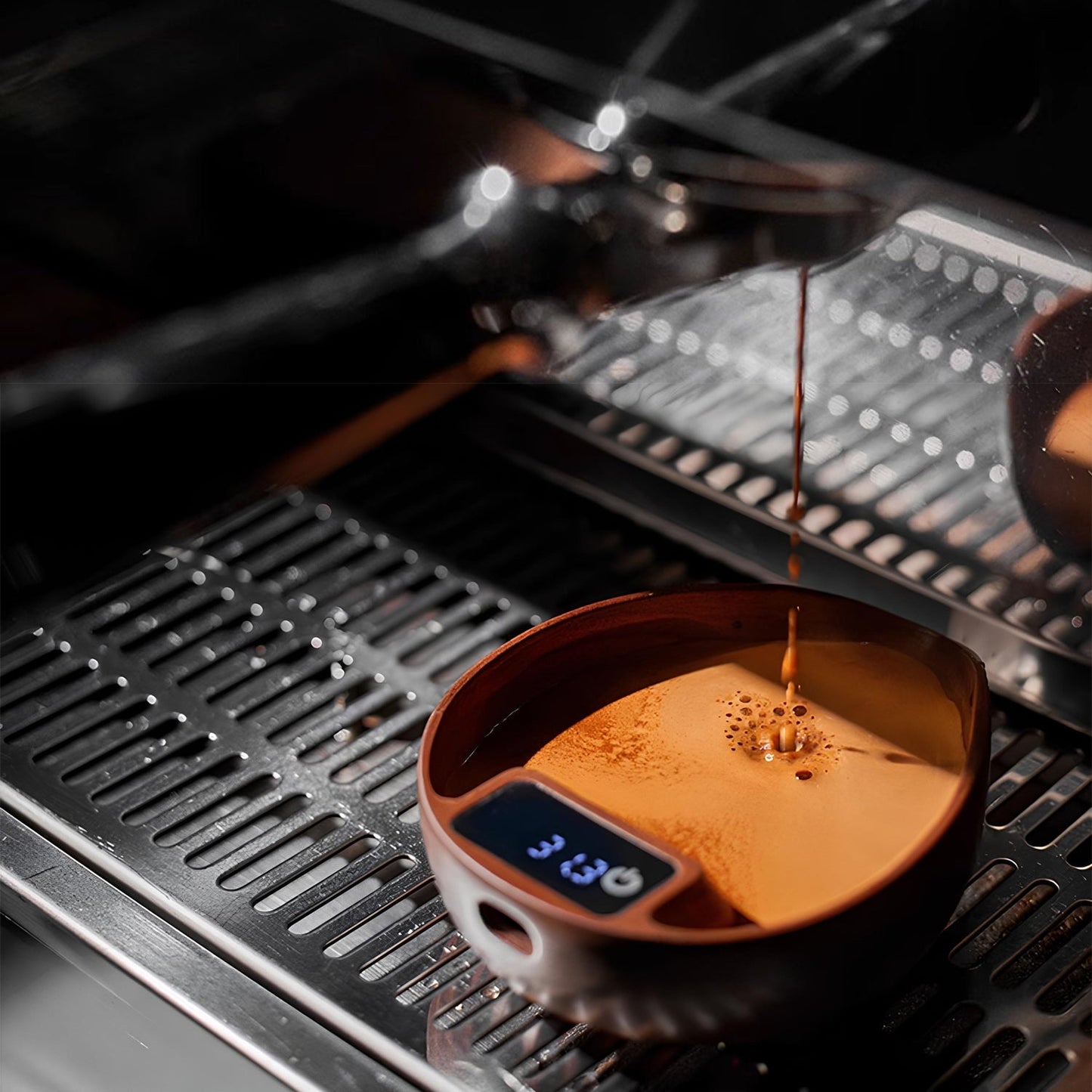 Electronic Walnut Coffee Scale - Precision Weighing with Leaf Design