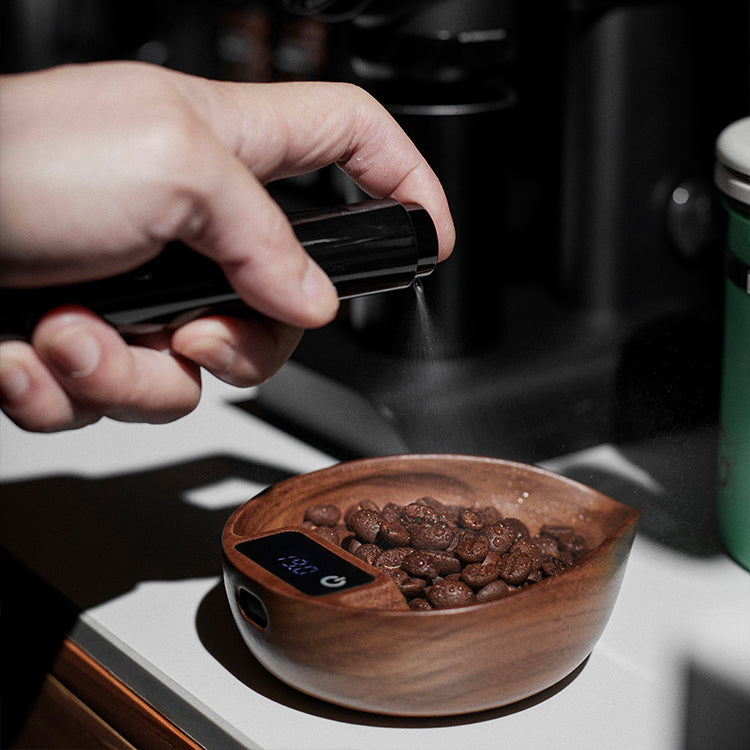 Electronic Walnut Coffee Scale - Precision Weighing with Leaf Design
