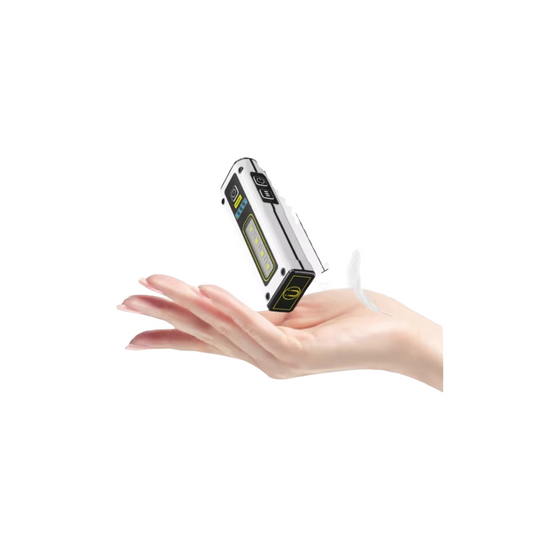 Mini linterna LED EDC: 7 modos con base magnética y función estroboscópica