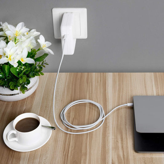 USB-C Laptop Charger – 61W Fast Charging