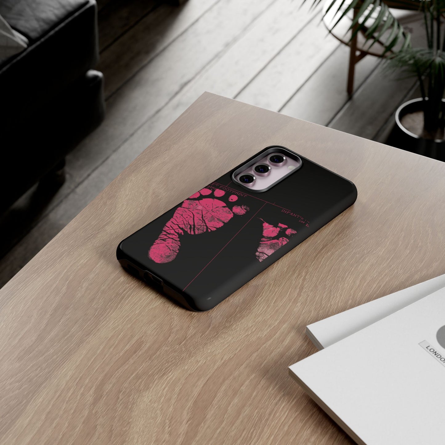 Protective Phone Case – Mom’s Little Pink Footprints