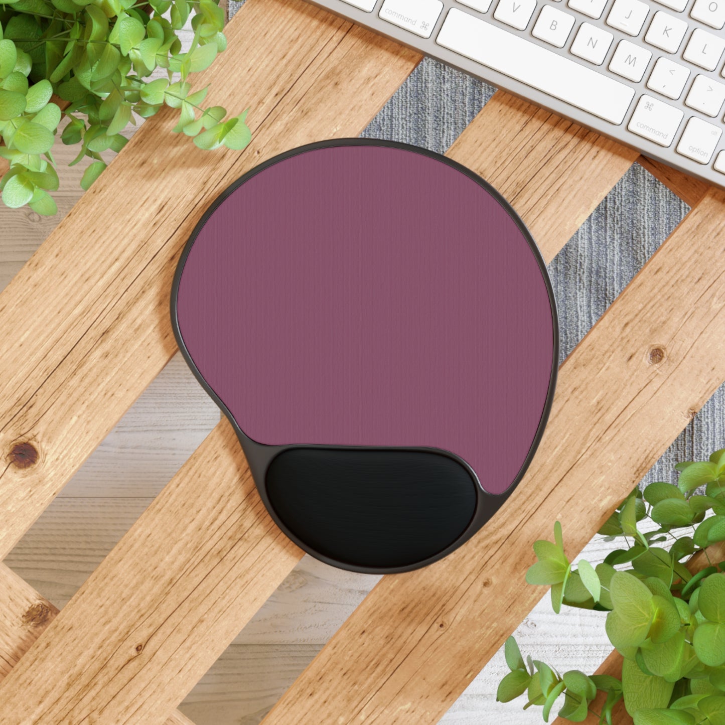 Ergonomic Mouse Pad – Fireside Fig