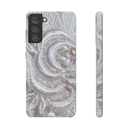 Snap Phone Case – Lace Veil