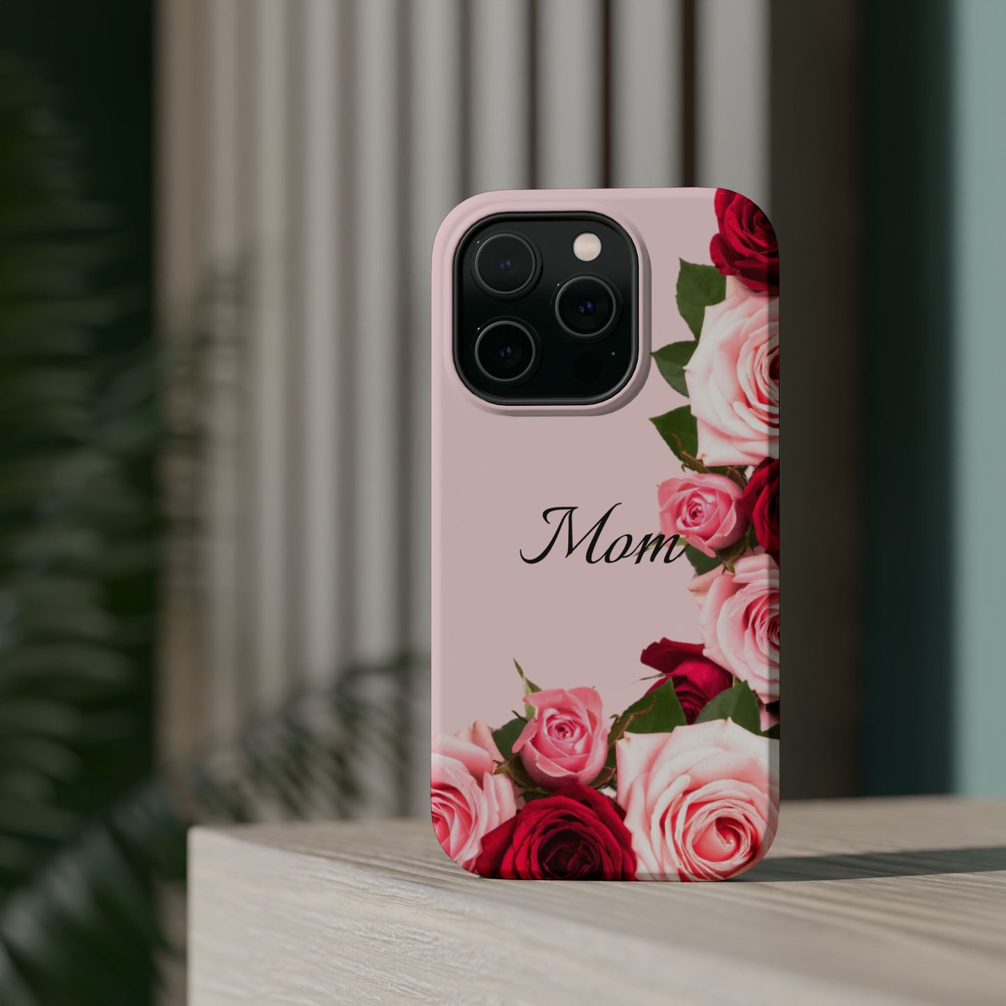 Wireless-Charging Compatible Case – Mom’s Rose Bouquet