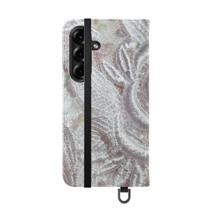 Flip Case – Lace Veil