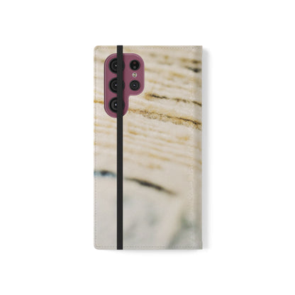 Flip Case – Woven Warmth