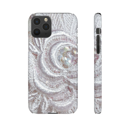 Snap Phone Case – Lace Veil