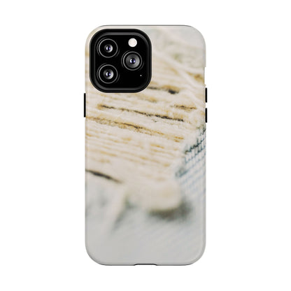 Protective Magnetic Phone Case – Woven Warmth