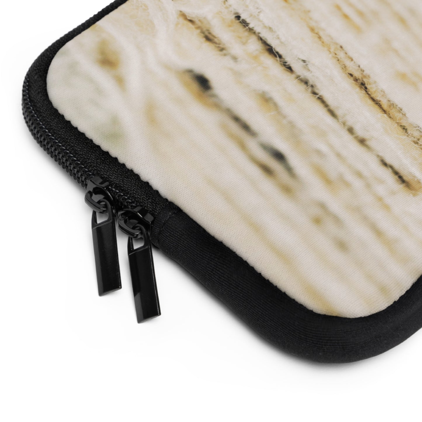 Laptop Sleeve – Woven Warmth