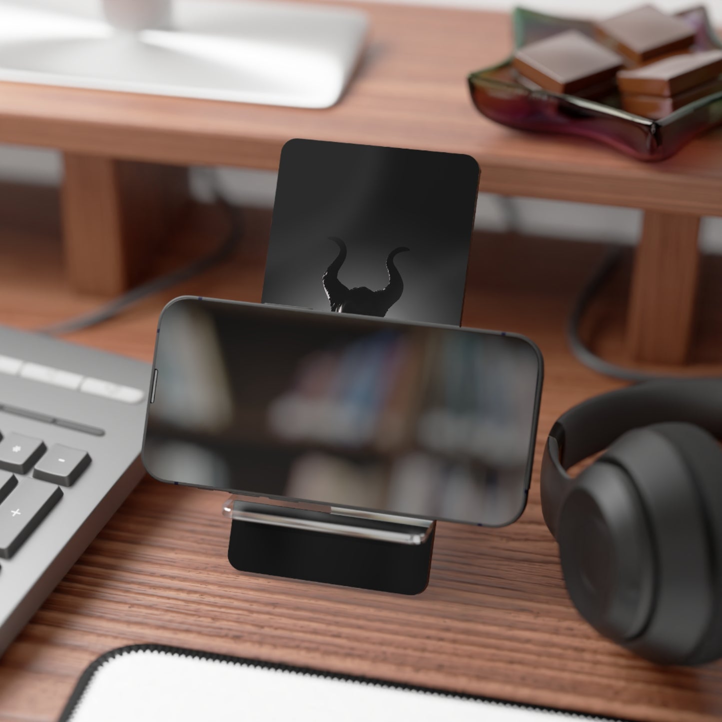 Phone Stand – Hello Beastie