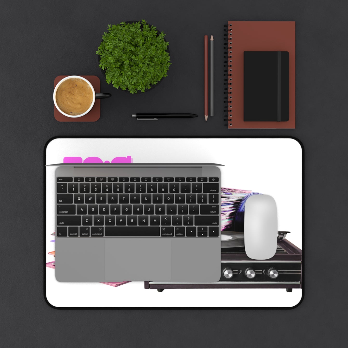 Neoprene Desk Mat – 70s Spin