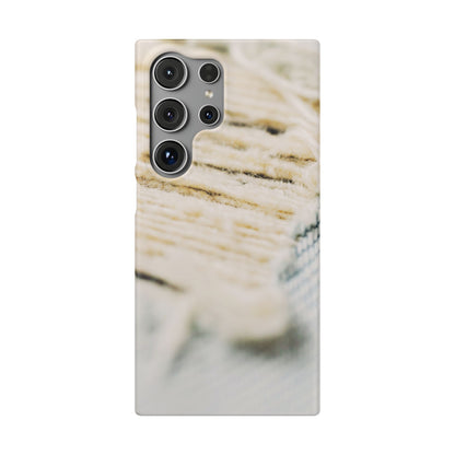 Snap Phone Case – Woven Warmth