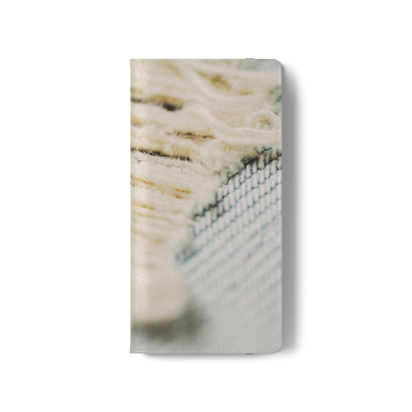 Flip Case – Woven Warmth