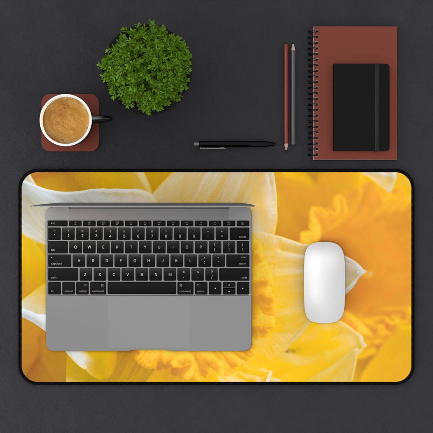 Desk Mat – Daffodil Daylight