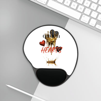 Ergonomic Mouse Pad with Wrist Rest – Queen of Hearts