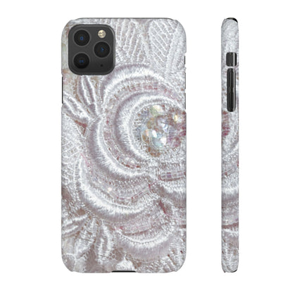 Snap Phone Case – Lace Veil