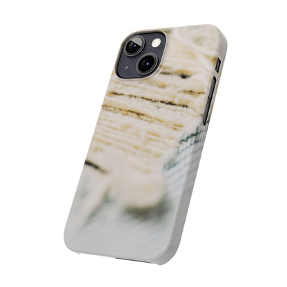 Slim Phone Case – Woven Warmth