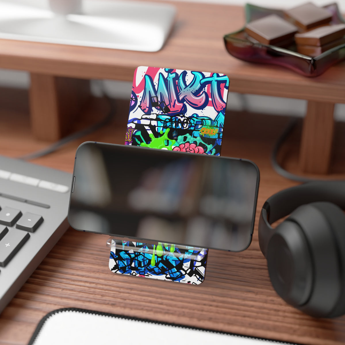 Phone Stand – Dead Loud