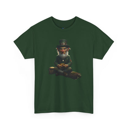 Graphic T-Shirt – Vintage St. Patrick’s Day Style with Leprechaun Print