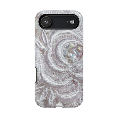 Wireless-Charging Compatible Case – Lace Veil