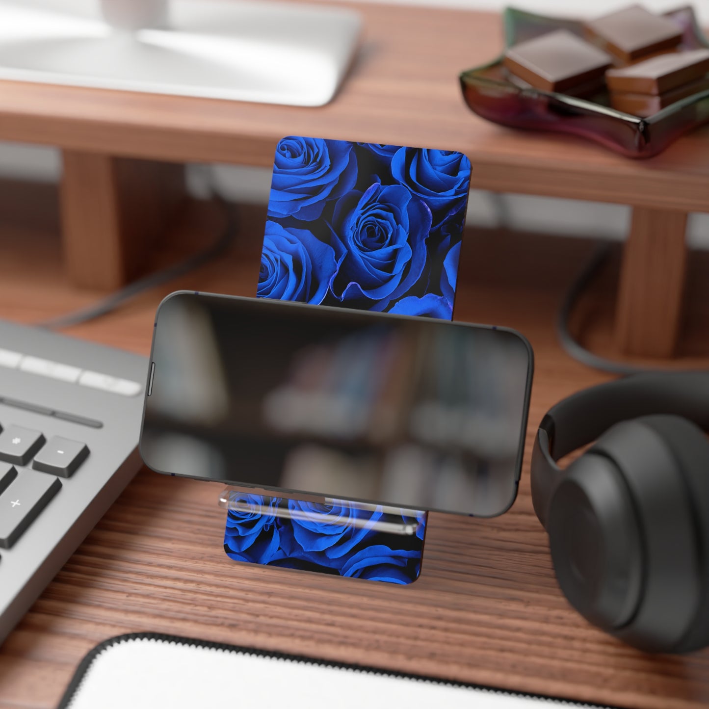 Phone Stand – Midnight Bloom