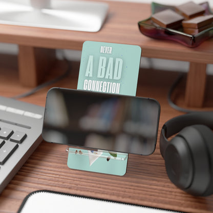Never a Bad Connection – Mint Ice Cream Phone Stand