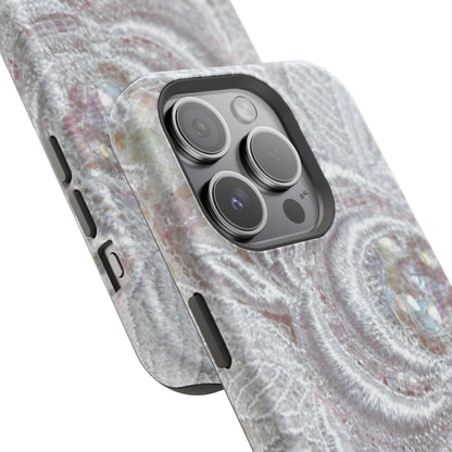 Wireless-Charging Compatible Case – Lace Veil