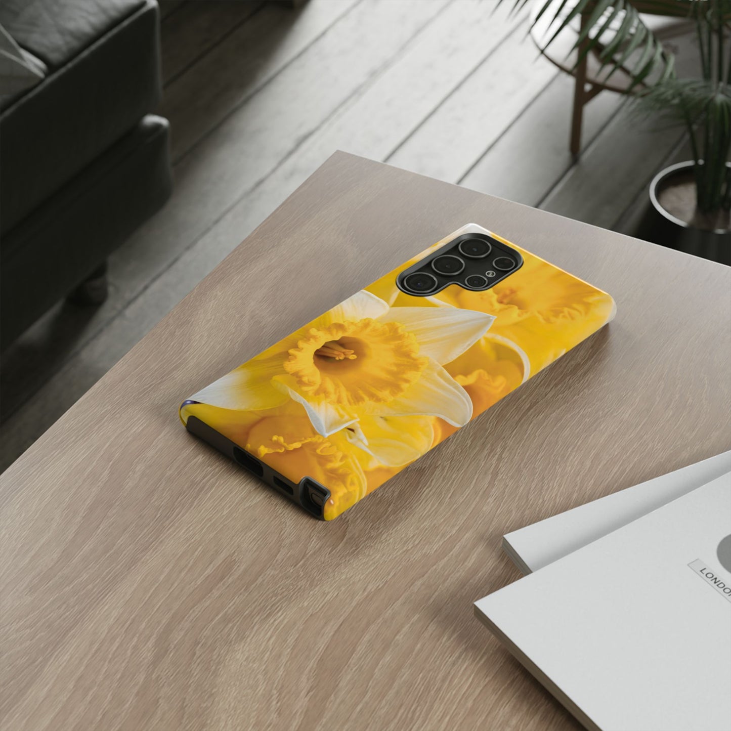 Protective Phone Case – Daffodil Daylight