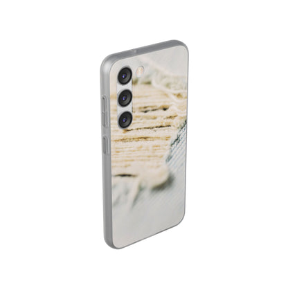 Flexi Case – Woven Warmth