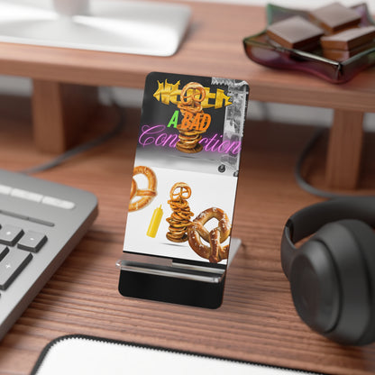 Phone Stand – Never a Bad Connection Pretzel Stack