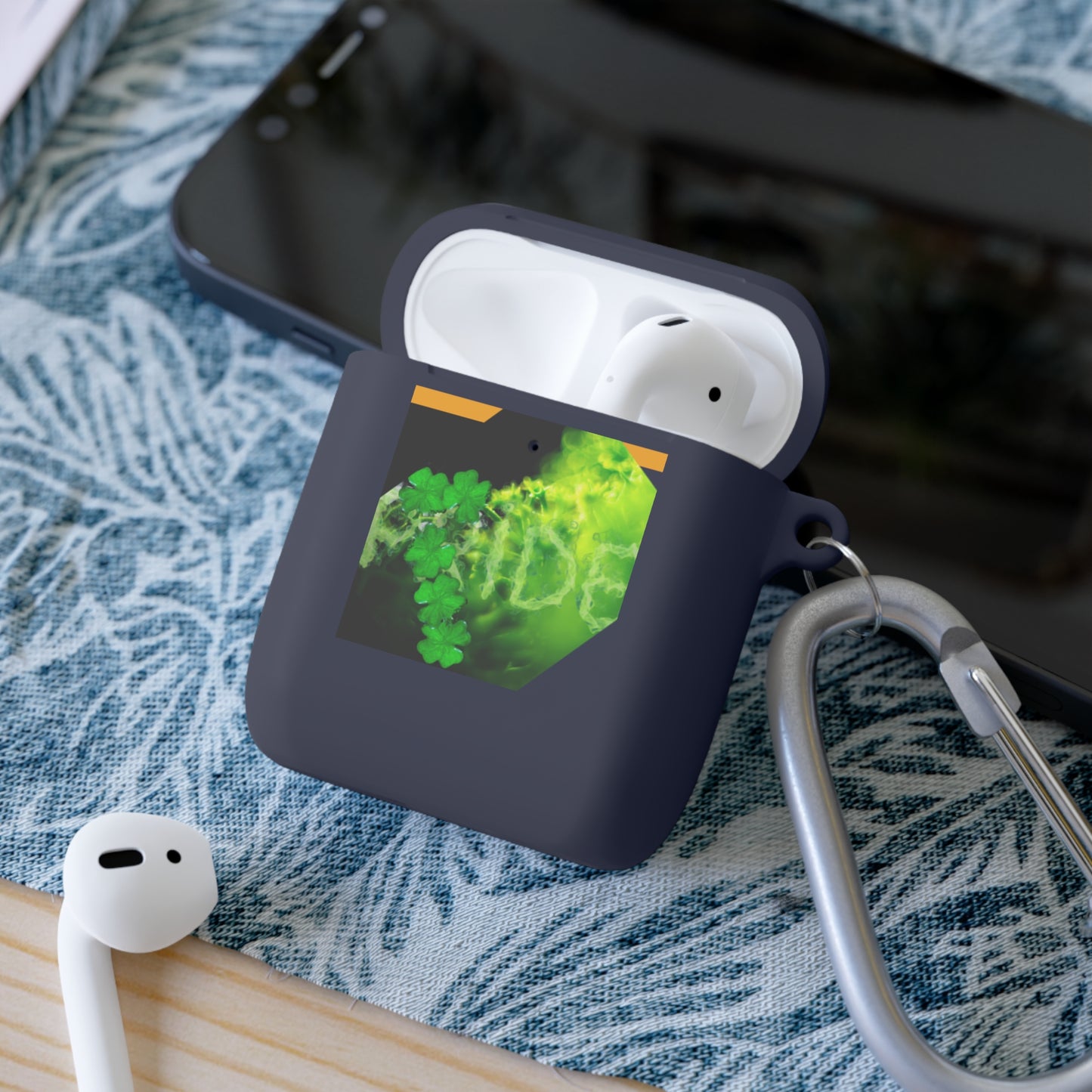 Wireless Earbud Case Cover – Lucky Clover Smoke