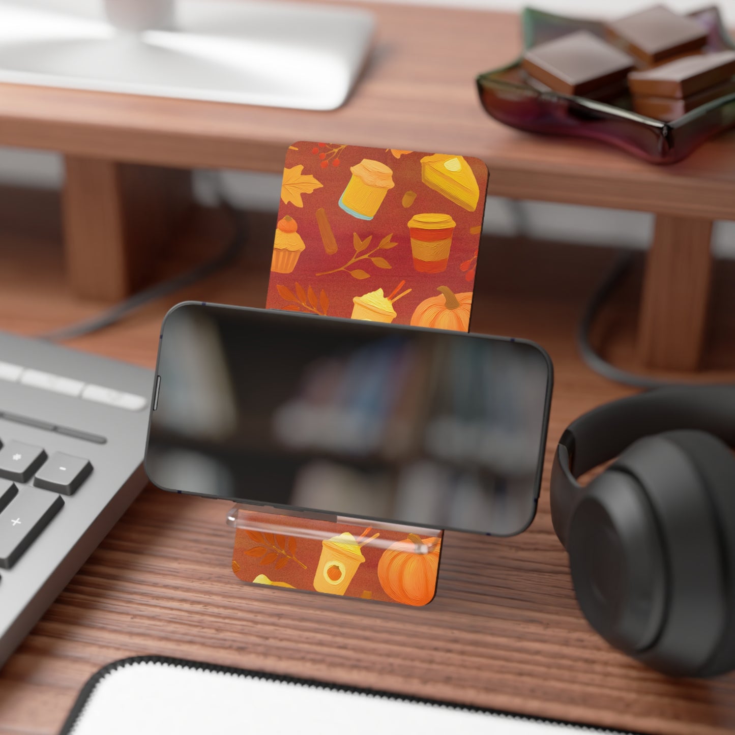 Phone Stand – Fall Favorites