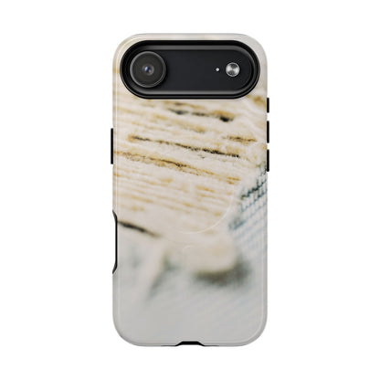 Protective Magnetic Phone Case – Woven Warmth