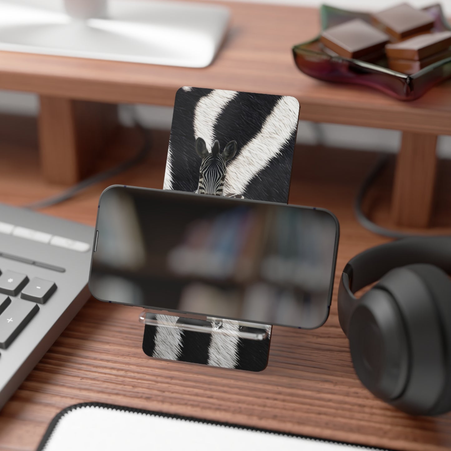 Phone Stand – Stripe Season