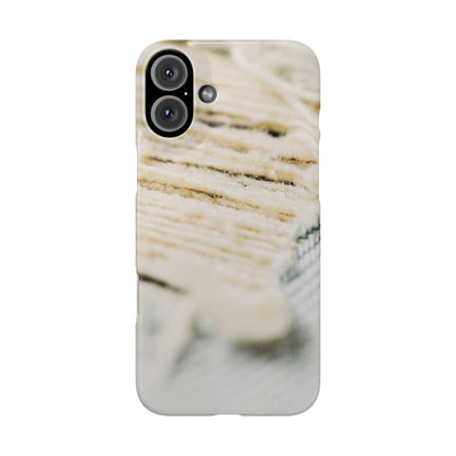 Slim Phone Case – Woven Warmth