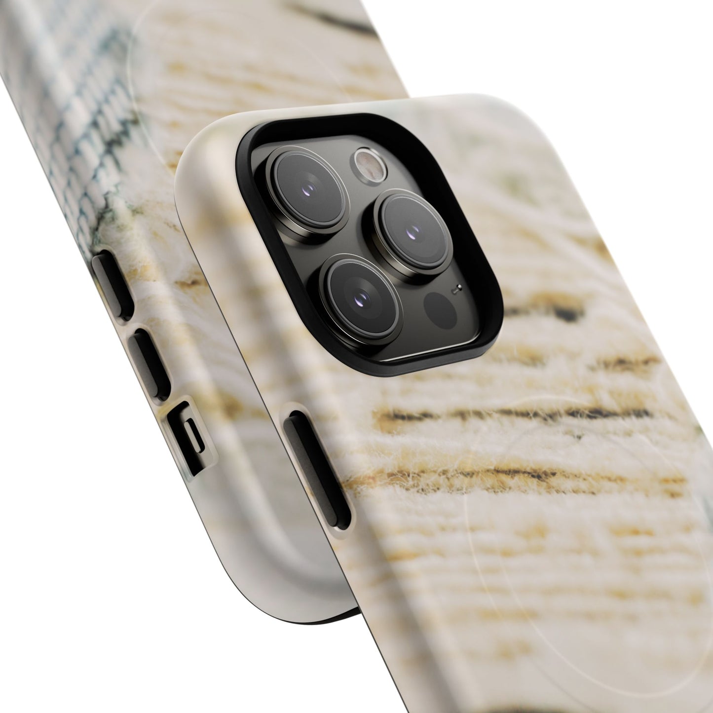 Protective Magnetic Phone Case – Woven Warmth