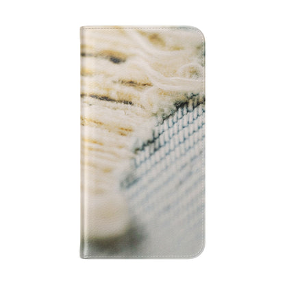 Flip Case – Woven Warmth