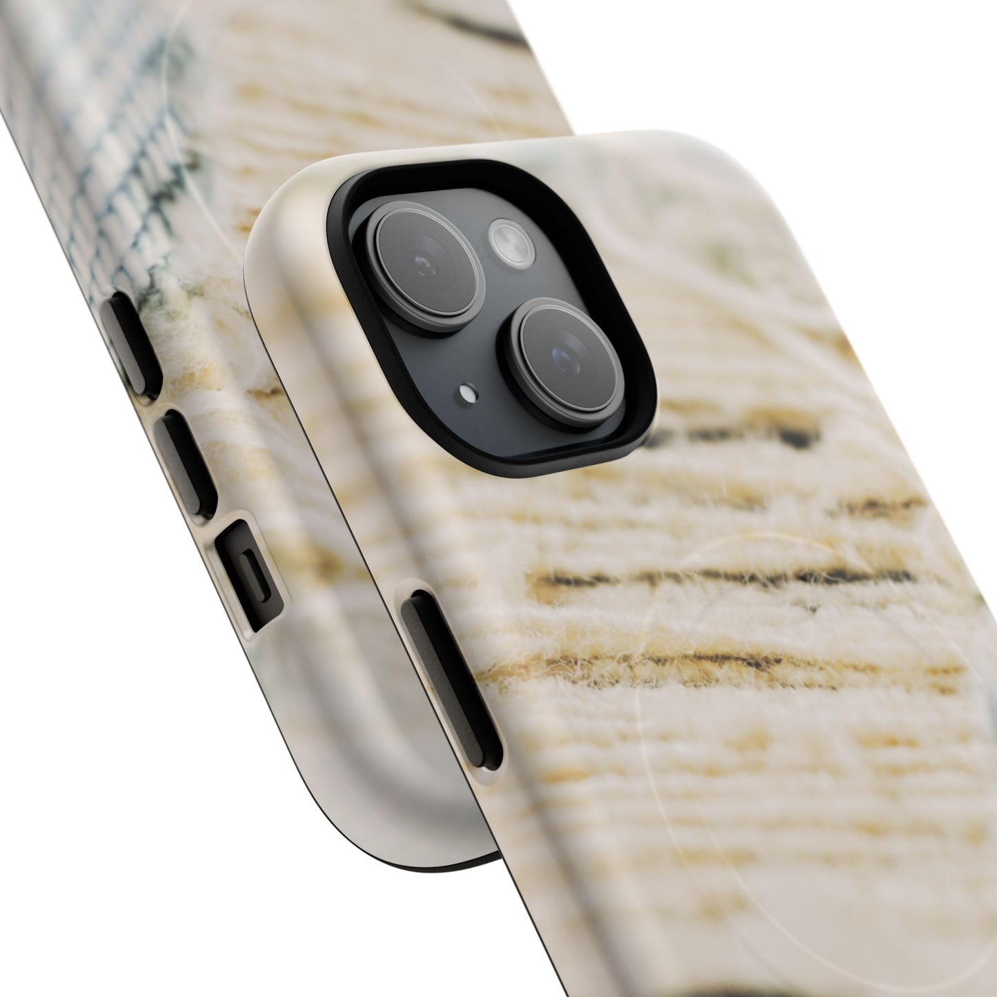 Protective Magnetic Phone Case – Woven Warmth