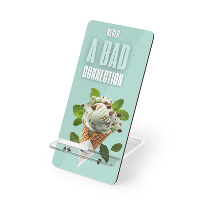Never a Bad Connection – Mint Ice Cream Phone Stand