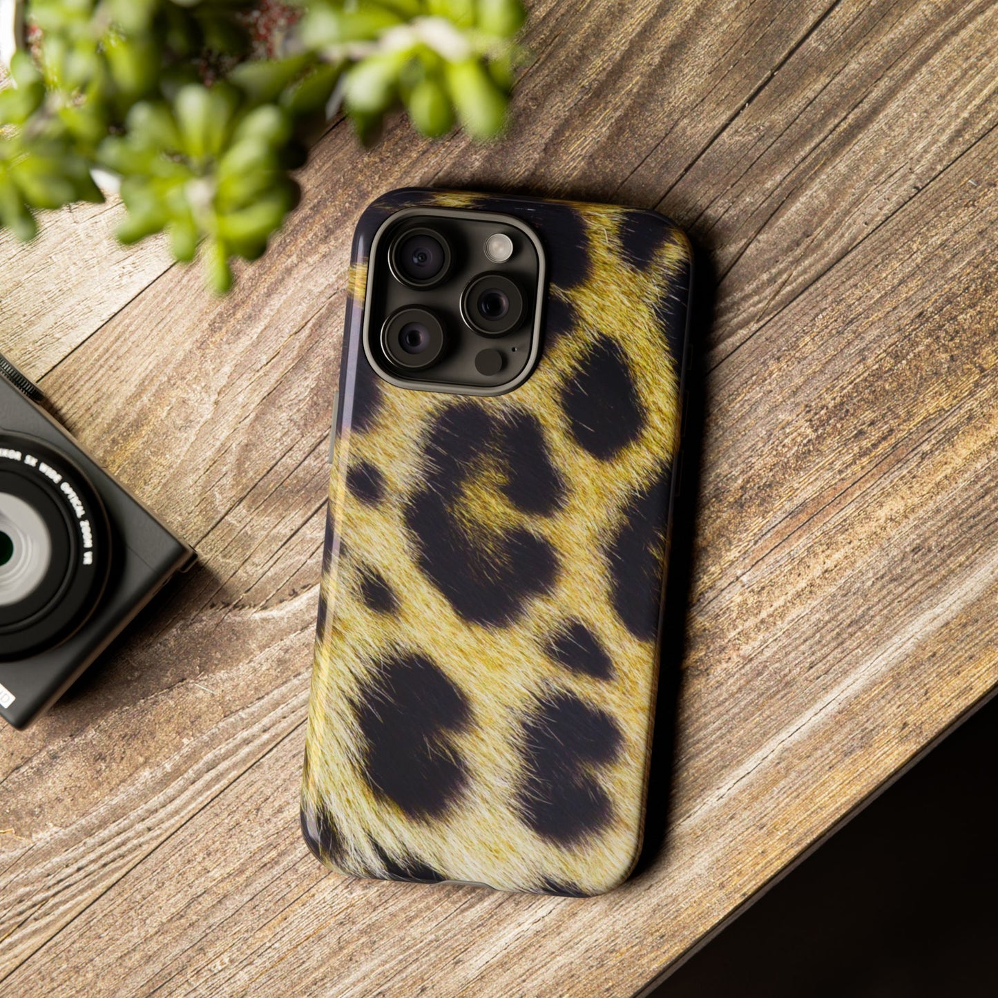 Protective Phone Case – Leopard Luxe