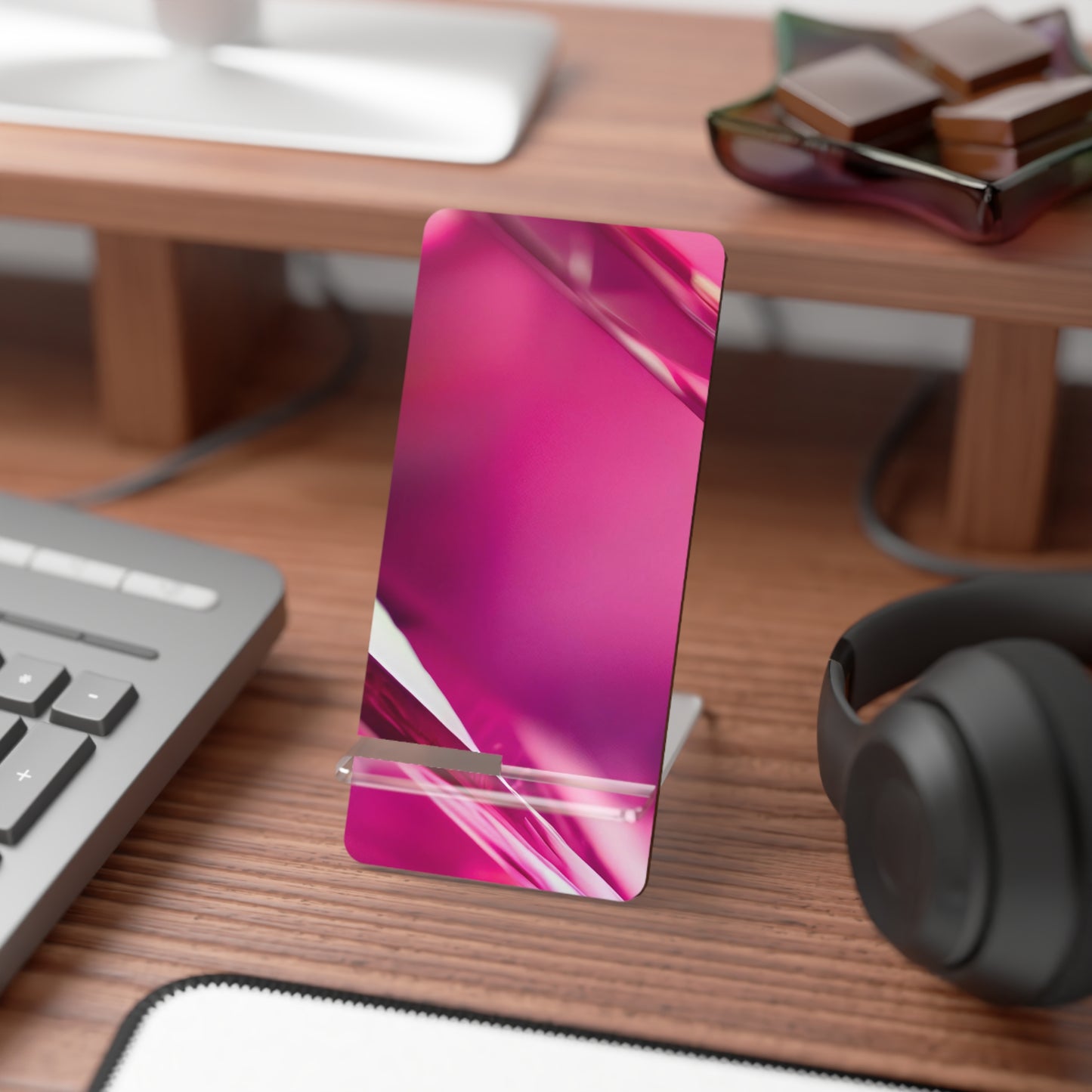 Phone Stand – Magenta Motion