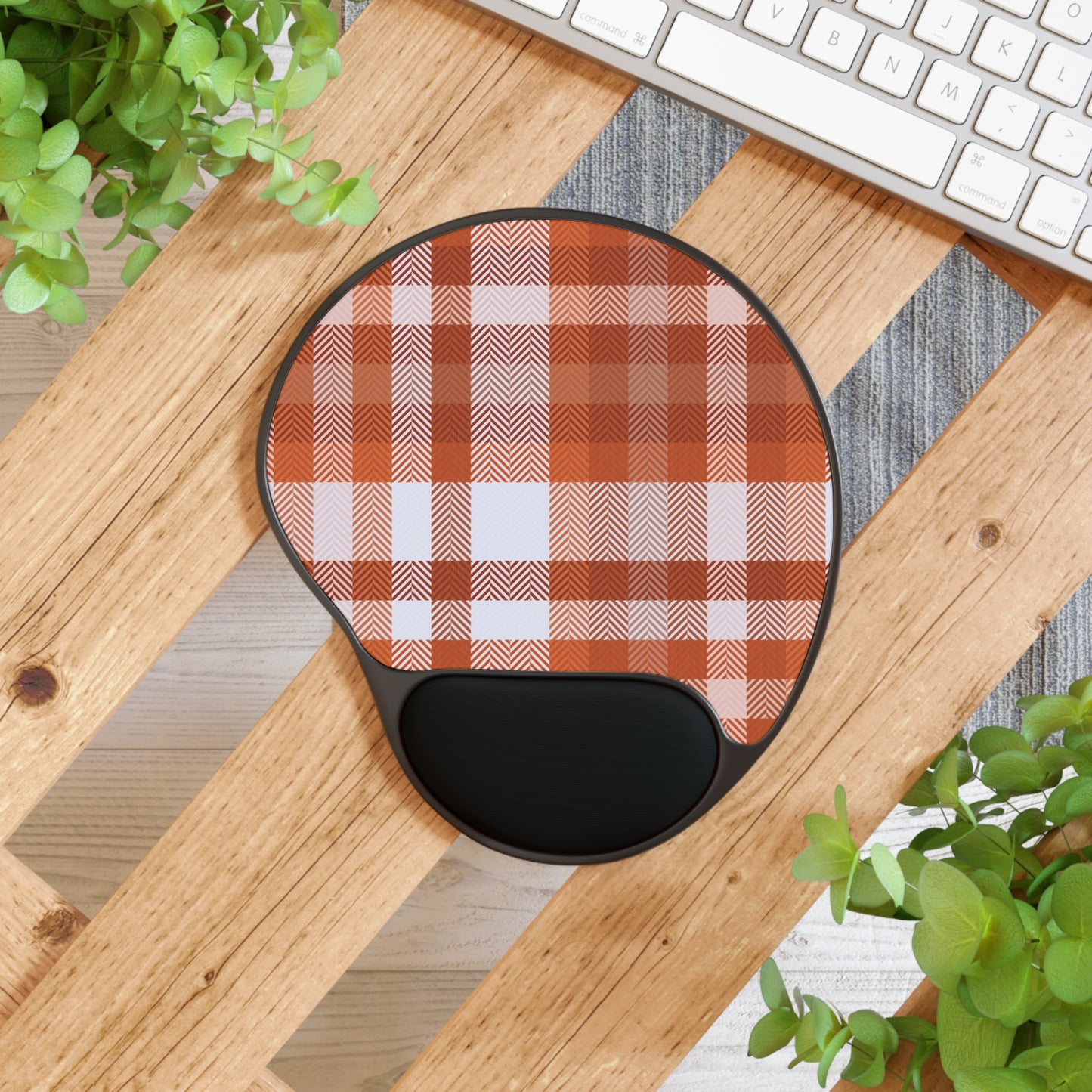 Ergonomic Mouse Pad – Spiced Plaid