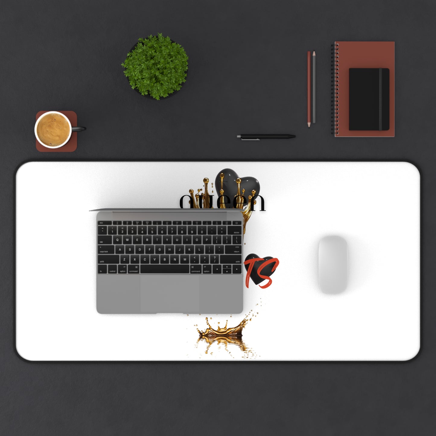Neoprene Desk Mat – Queen of Hearts
